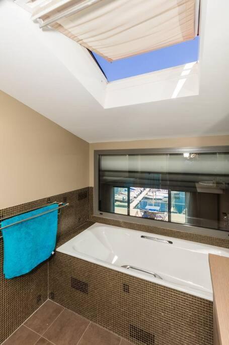 Apartment Sublime Pepite Vieux Port 2p Vue Imprenable *