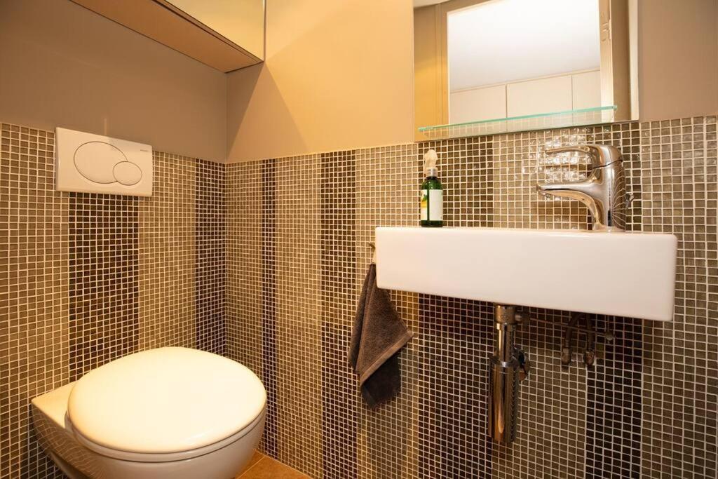Appartement Sublime Pepite Vieux Port 2p Vue Imprenable Marseille
